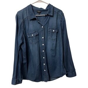 Torrid Denim Shirt Womens Size 1 Long Sleeve Button Up‎ Blue Roll Tab Sleeves